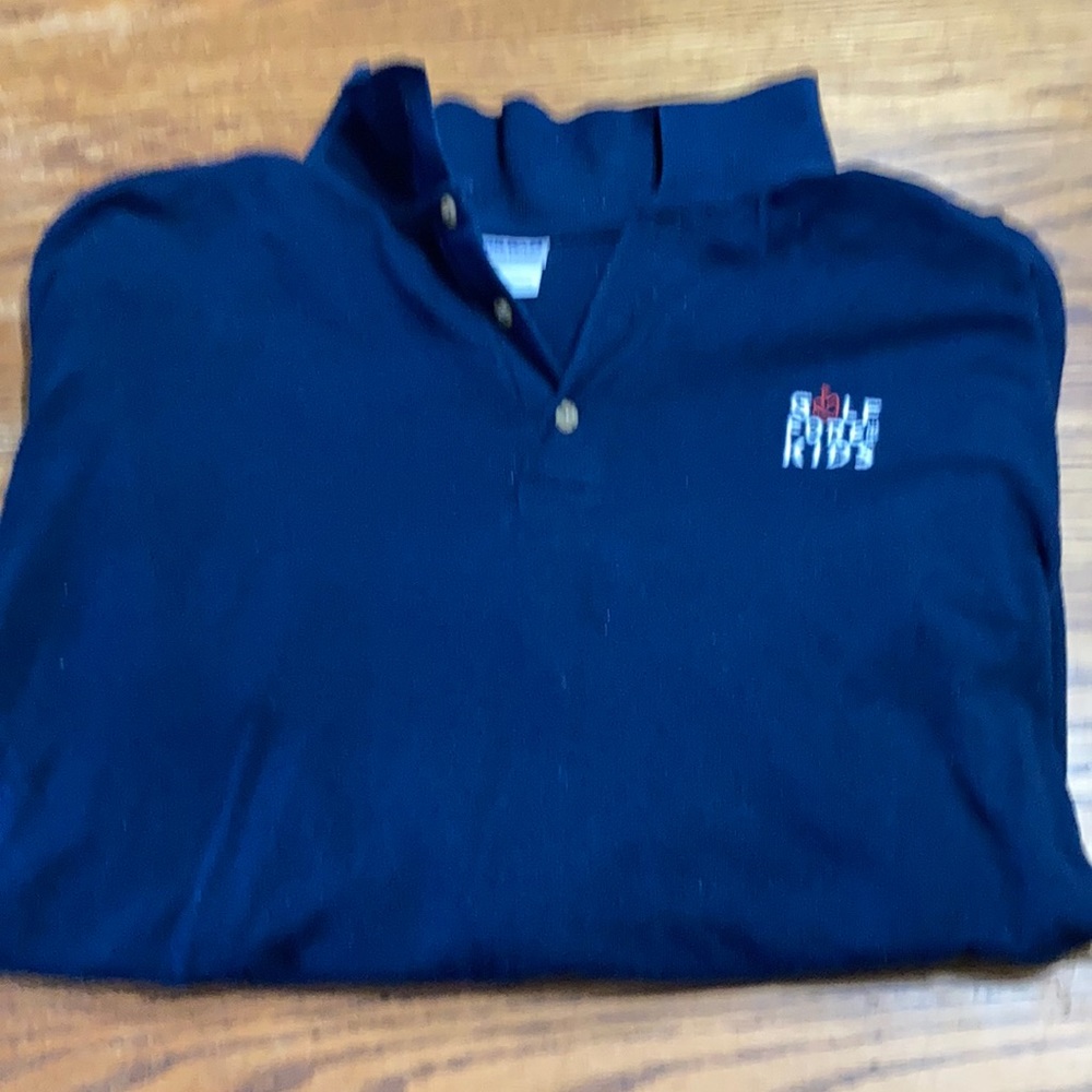 Excellent long sleeve navy blue golf polo. Men XL